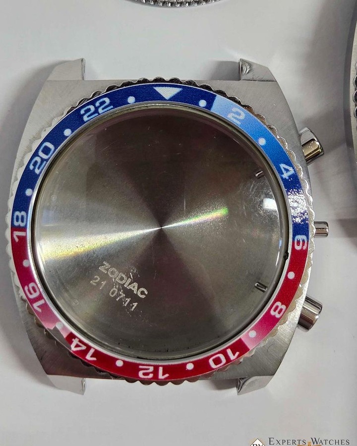 Upgrade your Zodiac Sea Dragon with these fresh bezel inserts and cases. Whether you’re rocking t...