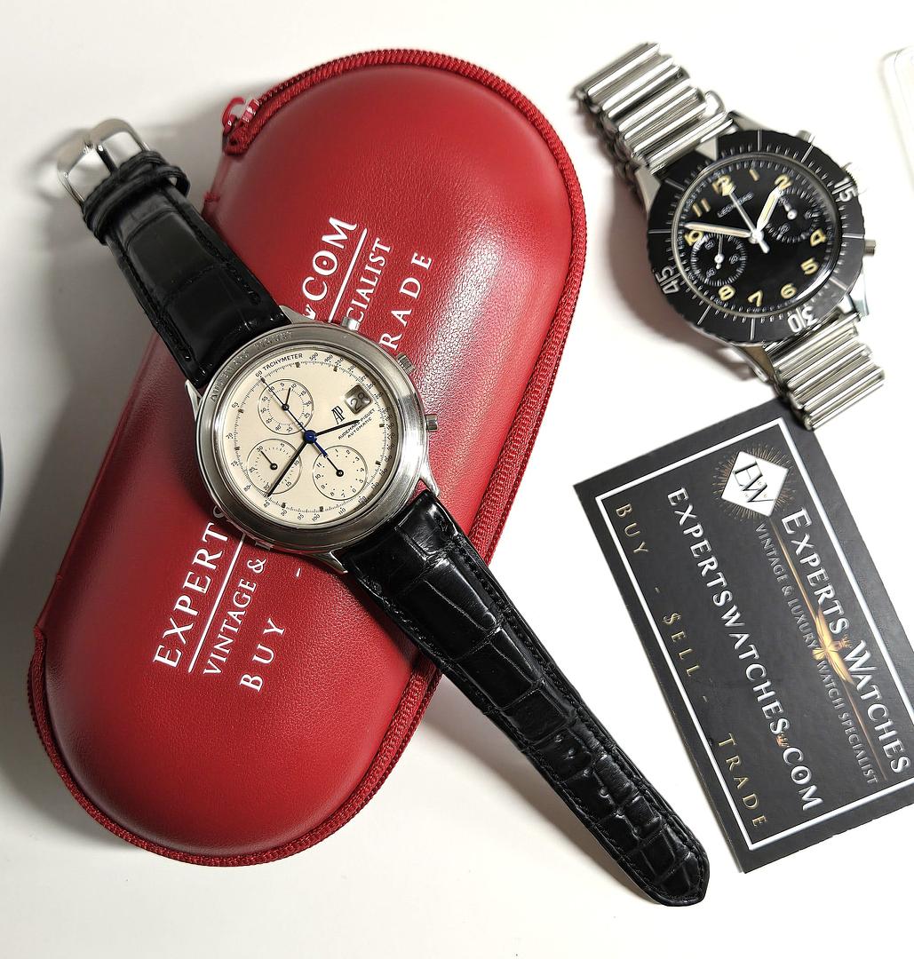 Experts Watches - Red Bullet Watch Case – Travel Storage Service Pouch 2 Pack - $30.99. Two cushioned pouches to keep your pieces scratch-free and travel-ready. Bold red, compact, and slips into a weekend bag without fuss. ✈️

Ready to shop? Check out the link in our bio!

#WatchCase #TravelCase #WatchStorage #RedCase #WatchPouch #AccessoryStorage #WeekendGear