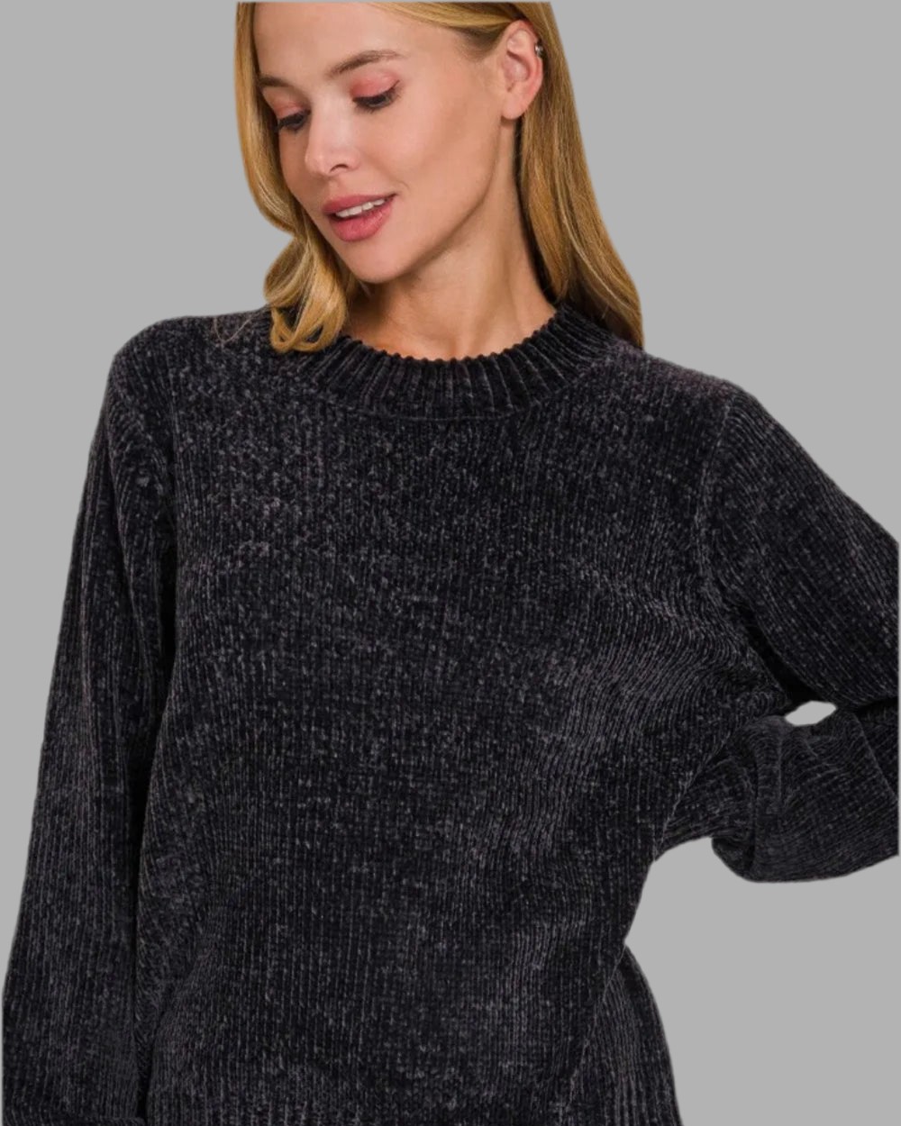 Cozy never looked so chic! 

Meet your new favorite sweater that wraps you in luxurious softness. This oversized chenille pullover is perfect for layering or wearing solo, keeping you stylish whether you're out and about or lounging at home. 

https://daverrifashions.com/products/zenana-round-neck-balloon-sleeve-chenille-sweater-1 

#FallFashion #CozyVibes #Zenana #SweaterWeather #ChicComfort