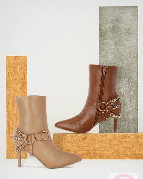 These boots are not just footwear; they’re a fashion statement! 

With a striking buckle harness detail and sexy stiletto heels, you’ll turn heads wherever you go. Plus, the comfy cushion insoles mean you can strut your stuff all day long. 

Step up your style game now! 

https://daverrifashions.com/products/nicene-harness-detail-stiletto-boots 

#FallFashion #Boots #StylishFootwear #ChicStyle #FashionStatement