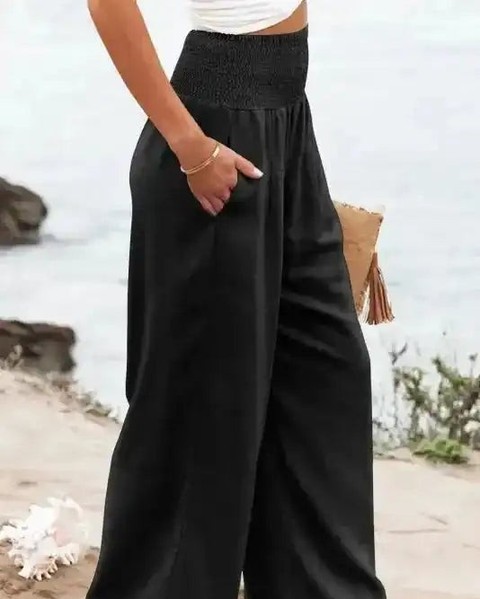 Step into elegance with our Black Shirred Wide Leg Pants! 🌟 

Perfectly designed for comfort and style, they’re versatile enough for any occasion. 

Dress them up or keep it casual – these pants are a must-have for your wardrobe! 💖