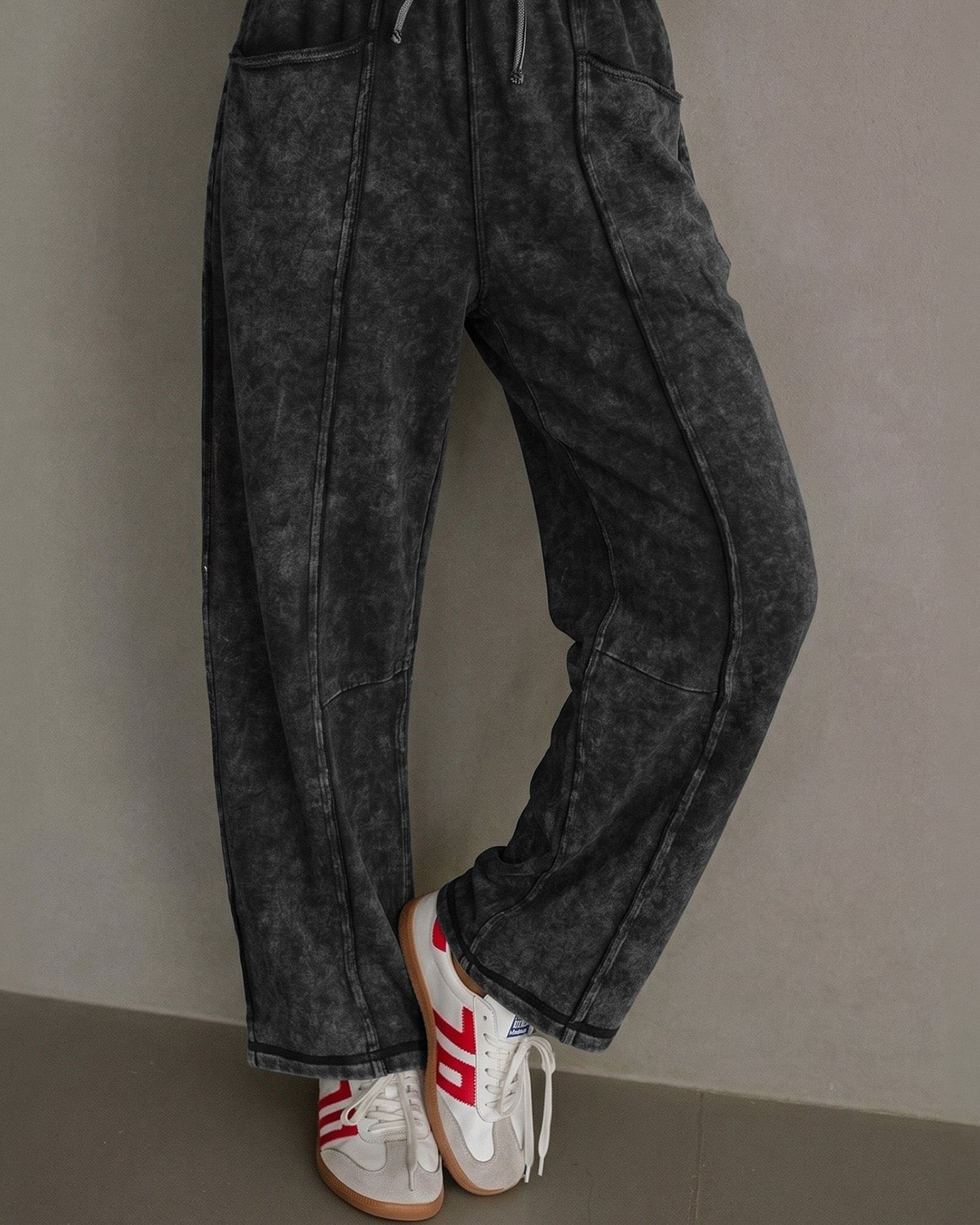 Barrel leg jeans are officially the most Googled denim styling question of 2025 — and for good reason. The silhouette is genuinely unlike anything else in the denim category: wide through the thigh and knee, with a rounded, sculpted quality that creates a distinctive shape, — ...
