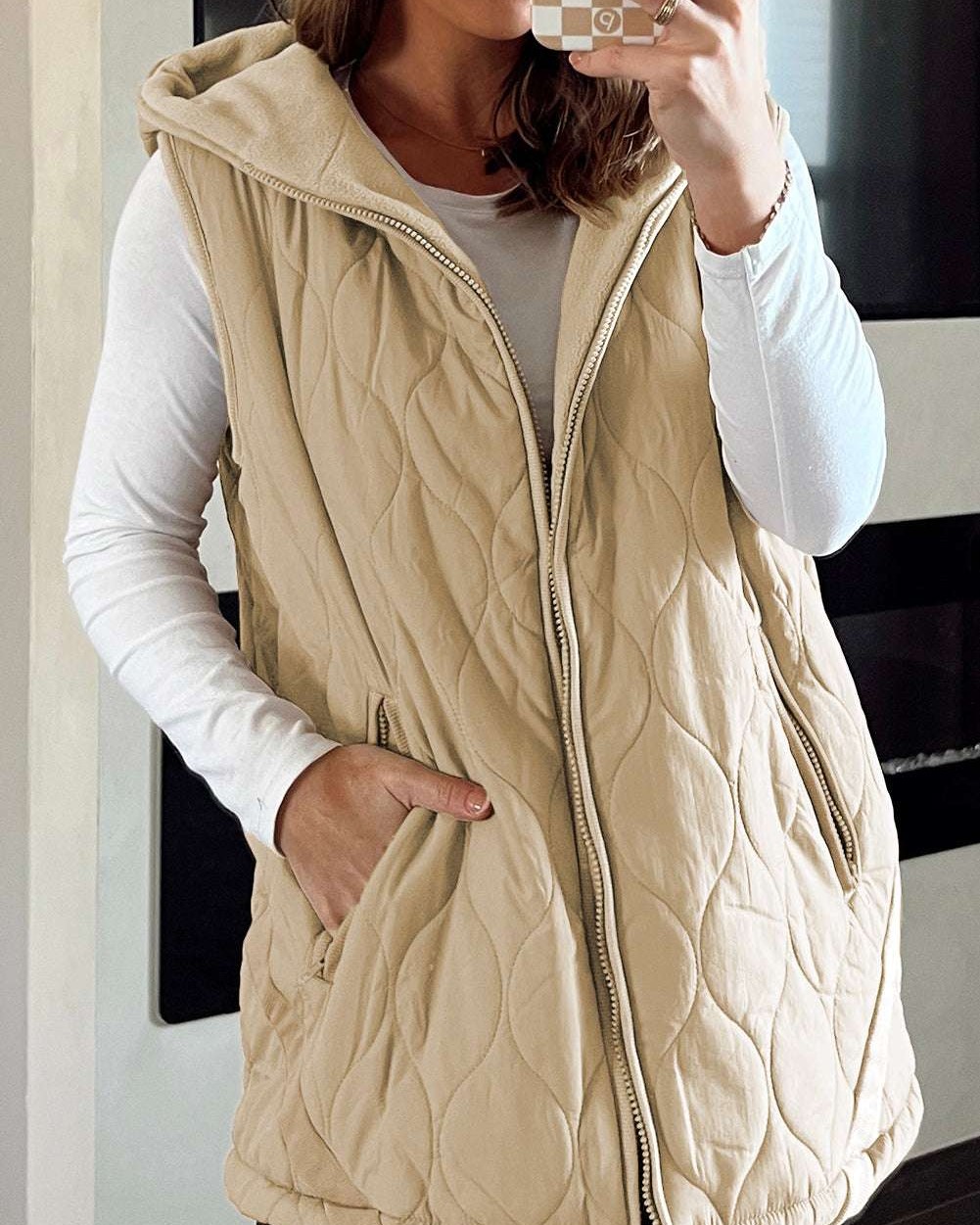 Cold weather doesn't stand a chance! ❄️

Stay warm and stylish with our Quilted Padded Fleece-Lined Winter Gilet. It's the perfect layering piece that combines lightweight insulation and a sleek silhouette. 

Ideal for walks or daily commutes, this gilet is your new winter essential! 

#WinterWear #LayeringEssentials #StayWarm #FashionFit #Outerwear