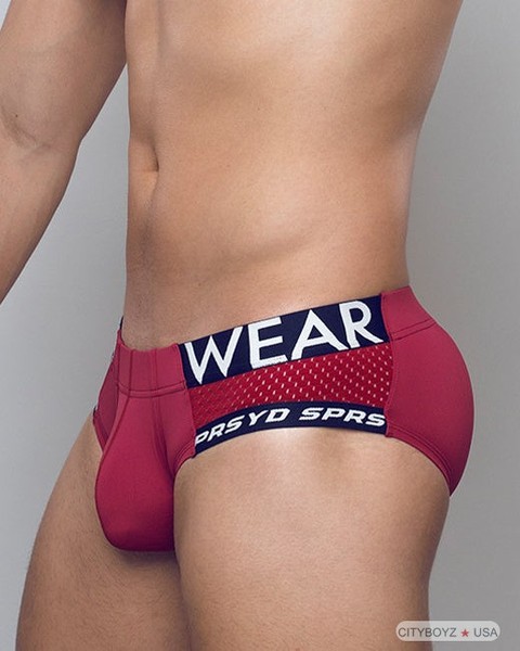 Did you know your underwear can boost your workout? 

Meet the Supawear SPR Max Brief! 
With quick-dry and sweat-wicking features, you’ll stay fresh and focused. The stretchy material feels like a second skin, allowing you to move freely. Plus, CURV Tech gives you the support you need. 

Shop now: 
 

#Supawear #WorkoutReady #ComfortFirst #Activewear #FitnessFashion