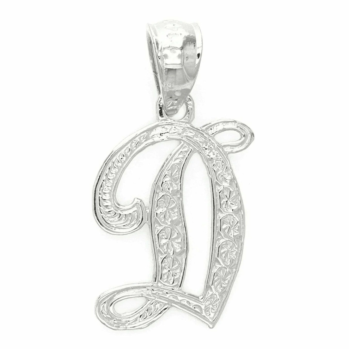 Your style speaks volumes. 

This stunning 14k Gold Initial Charm Pendant adds a personal touch to any outfit. Whether you choose yellow or white gold, it’s a timeless piece that celebrates individuality. 

Wear your initial with pride! 

https://ssdlr.shop/l/b4cfae2b 

#JewelryDesign #GoldCharm #PersonalizedJewelry #FashionAccessories #LuxuryJewelry