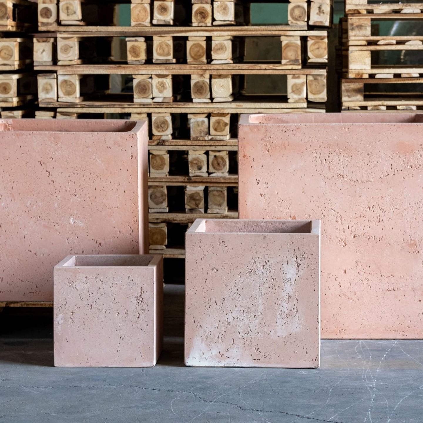 Can a plant pot really steal the show? Absolutely!

Meet the Cubrosa | Blushstone XXL Concrete Square Planter — a stunning centerpiece for your garden or commercial space. At 100cm, it’s perfect for showcasing striking trees and bold shrubs that deserve the spotlight.

Crafted from heavy-duty pigmented cement, its warm tone and sculptural design add architectural flair, while the 782L capacity ensures plenty of room for roots to flourish. 

Transform your outdoor aesthetic today for just £1,299.95! 

Shop now: https://jobuhome.com/products/cubrosa-blushstone-100cm-xxl-concrete-square-planter-782l-block

#BlackFridayPots #OutdoorLiving #GardenDesign #HomeDecor #PlantStyle