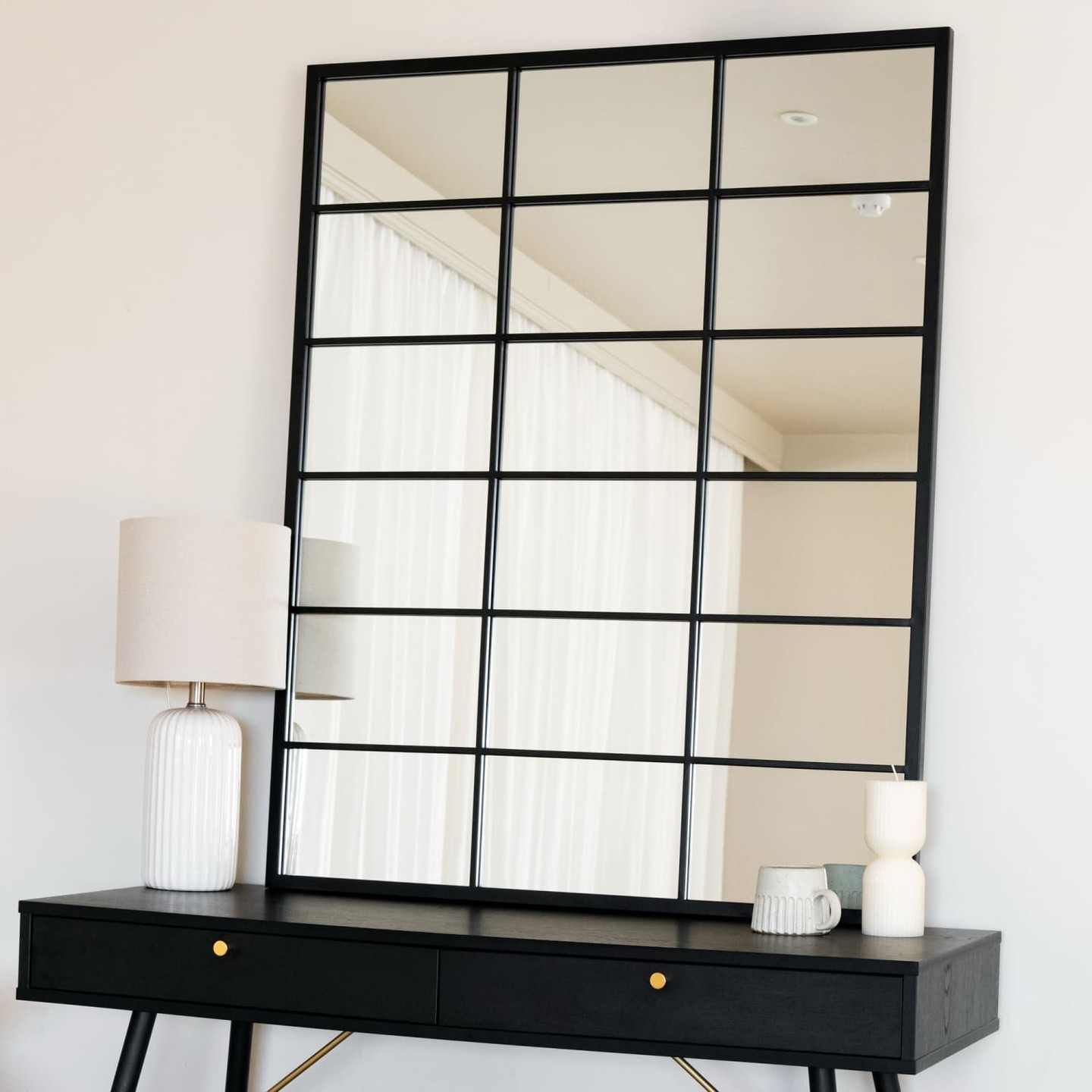 Mirrors aren’t just for checking your reflection—they’re transformative! ✨

Meet the Kyō Black Metal Rectangle Lattice Window Mirror, designed to do more than just reflect. 

With its stunning window pane design, this mirror amplifies light and makes your space feel larger. 

Crafted with a sleek black metal frame, it blends effortlessly into any décor style. 

Create a captivating focal point in your home while enjoying the elegance of a high-end finish. 

Now at £175.95, it’s the perfect time to bring a touch of sophistication to your space! 

👉 https://jobuhome.com/products/kyo-black-metal-rectangle-lattice-window-mirror-120cm-x-95cm

#HomeDecor #InteriorDesign #MirrorMagic #JōbūHome