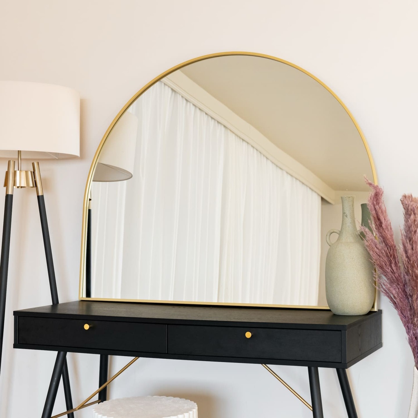 Did you know a mirror can change the vibe of an entire room?

Meet the Akiko – a stunning gold arched metal mirror that’s more than just reflective. 

At a generous 95cm x 120cm, it brings light and elegance to any space, from chic bedrooms to welcoming entryways. 

With its modern frame, it’s perfect for any interior style, blending seamlessly with your decor. 

Transform your home with this captivating centerpiece, now at £169.95. 

Discover the beauty today: https://jobuhome.com/products/akiko-gold-metal-arched-mirror-95cm-x-120cm 

#InteriorDesign #HomeDecor #LuxuryLiving #Mirrors #AkikoMirror