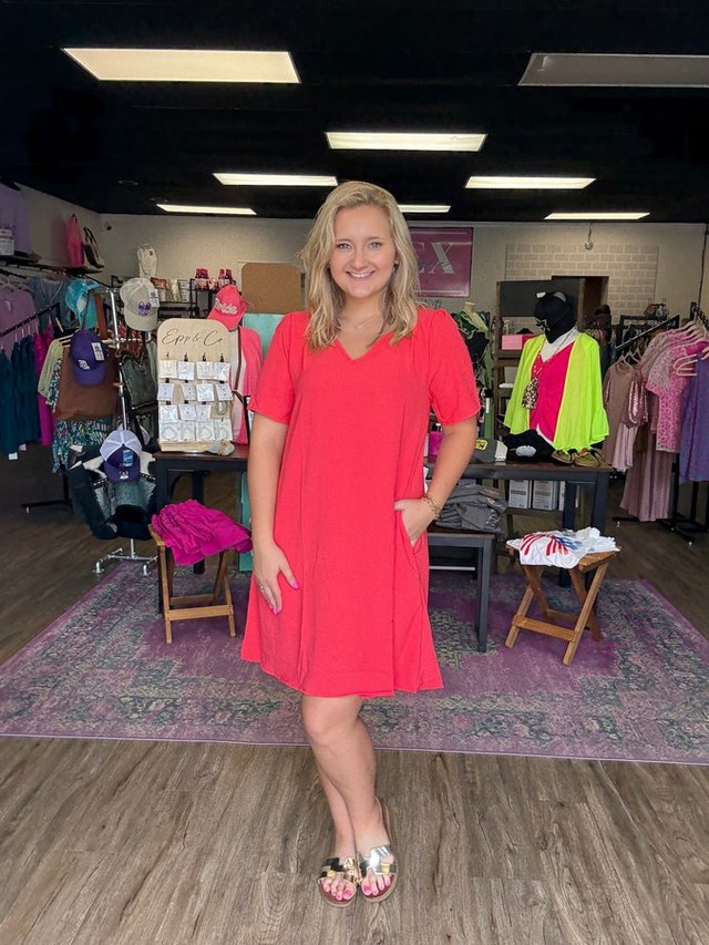 🌸☀️ June 04 Product Drop for Summer — New Arrivals! ☀️🌸

Fresh colors, breezy fits, and sunshine‑ready styles are here!

💖 From bold reds and blues to soft pastels and florals — this drop has something for every summer mood.

👗 Shop the full collection now 👉 

shopalexlayne.com/collections/2026-june-06-drop

#AlexLayneBoutique #SummerDrop #NewArrivals #ShopLocal #BoutiqueStyle #SummerReady #ShopAlexLayne