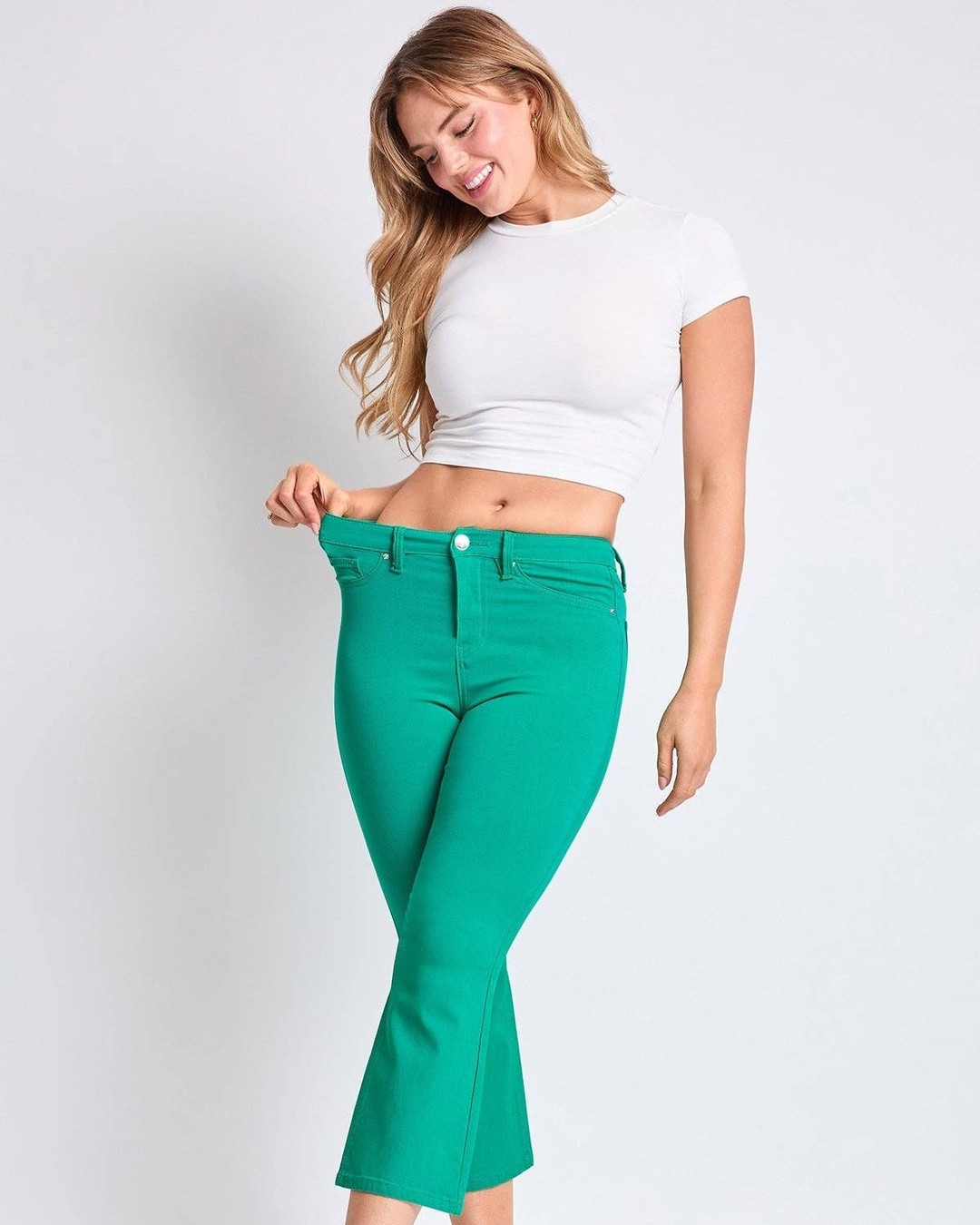 Who knew comfort could look this chic? 

Meet your new go-to pants that combine style and stretch. The Carri Green Hyperstretch Cropped Kick Flare Leg Pants are perfect for any occasion this spring. 

Feel fabulous while enjoying the freedom of movement! 

Shop now: 
https://shopalexlayne.com/products/hyperstretch-cropped-kick-flare-leg-pants-p206731-carri-l 

#SpringStyle #PantsForDays #FashionFinds #Sale #ComfortMeetsStyle
