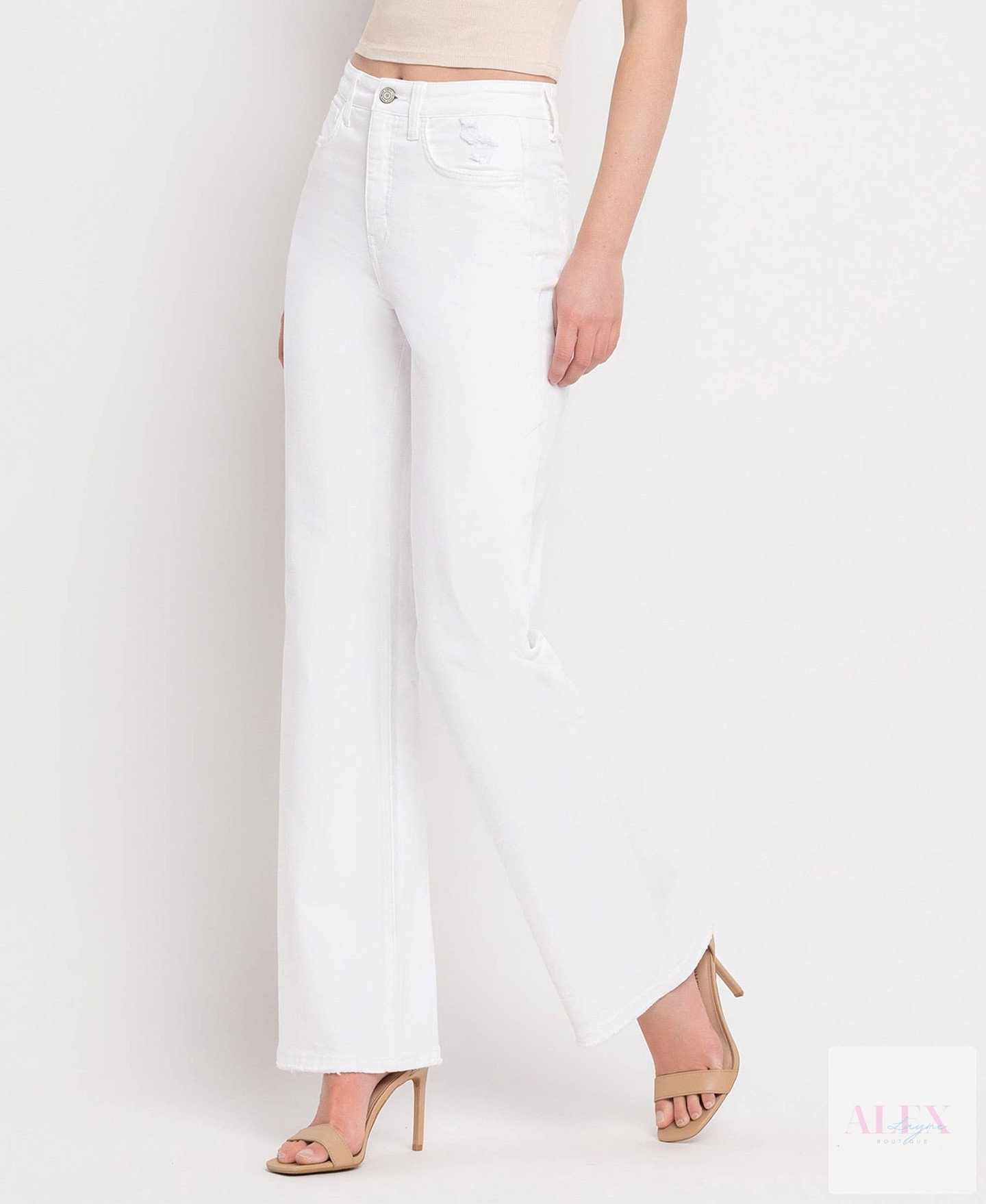 Who knew feeling fabulous could come with a retro twist? 

These OPTIC WHITE 90'S VINTAGE TUMMY CONTROL JEANS are not just a throwback; they’re your new wardrobe essential! 

Crafted from comfort stretch denim, they hug your curves and smooth your silhouette. With a super high rise and flare design, you’ll instantly elevate any outfit while rocking that vintage vibe. 

Why blend in when you can stand out? 

Grab yours now for only $55.00! 
https://shopalexlayne.com/products/90s-vintage-tummy-control-super-high-rise-flare-v3212wh-optic-white-24

#VintageVibes #TummyControl #FlareJeans #SpringStyle #AlexLayneBoutique
