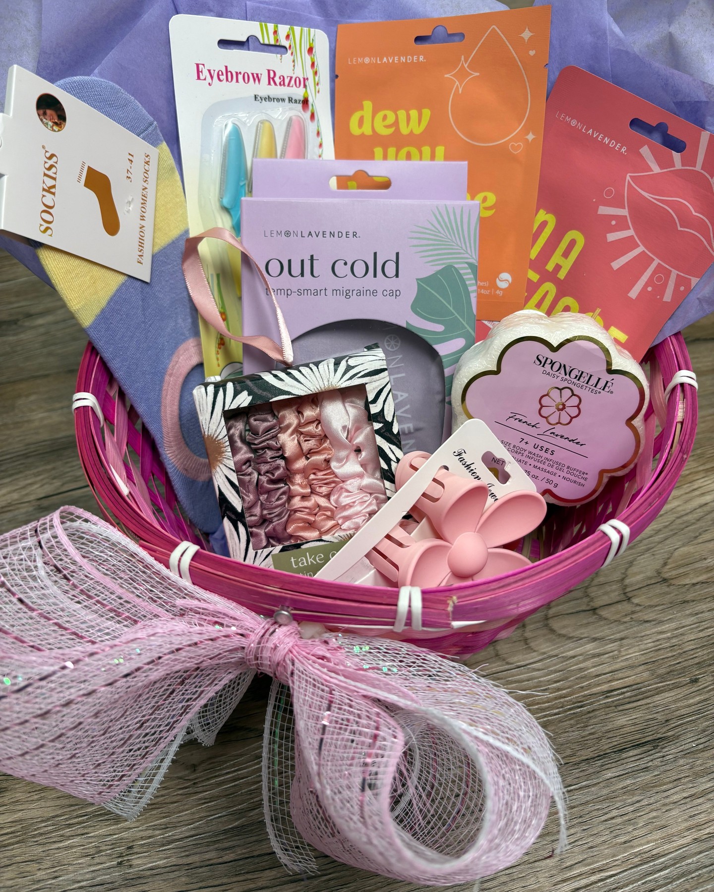 Looking for the perfect gift that brings joy and warmth? 🎁 

Laurie's Bundle is a delightful surprise that shows you care. Packed with thoughtful goodies, it’s designed to brighten anyone's day. 

Make someone's moment special today!

https://shopalexlayne.com/products/lauries-bundle 

#GiftIdeas #ThoughtfulGifts #LauriesBundle