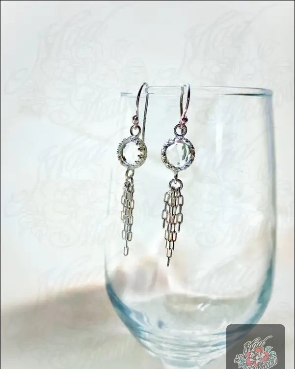 Did you know that wearing the right earrings can elevate your energy? ✨

Our Sterling Silver Tassel Earrings with Rose Cut Quartz and White Quartz Chain are not just a stunning accessory; they embody clarity and healing. 

Feel the mystical vibes as you enhance your meditation and amplify your intentions. 

Grab yours now! 
 

#BohoStyle #MysticalJewelry #QuartzEarrings #Handcrafted #MadMeadowDesigns