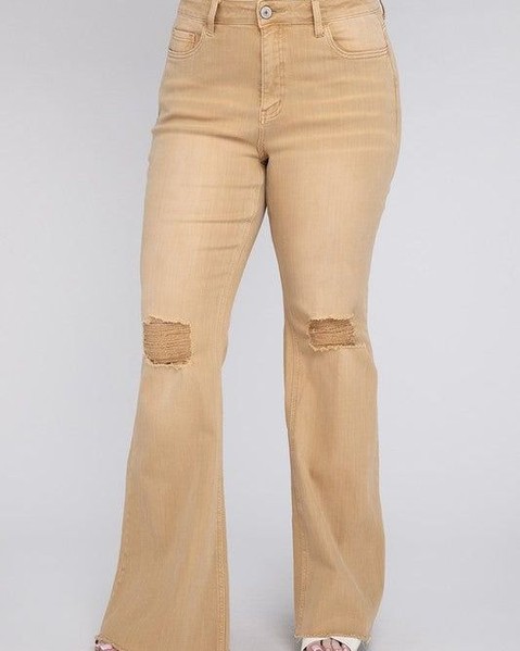 Plus Size High Rise Flare Jeans
 67.5 USD

 Elevate your style and comfort with our Plus Size High Rise Flare Jeans. Crafted from curvy comfort stretch denim, these jeans offer a flexible and comfortable fit that enhances your natural curves. The high rise waist not only flatters your figure but also provides the support you need for all-day confidence. With distressed details adding a touch of edgy flair, these jeans are on-trend and versatile, making them a perfect choice for various occasions. Model is wearing size 14Model SpecsHeight: 5'8"Bust: 40G	Waist: 38.5"Hips: 49"Made in China 
 
Style: Casual 
Print / Pattern: Color Denim
Silhouette: Flare Jean
Fit: Relaxed
Embellishment: Distressed Detail 
Neck Line: NA
Sleeve: NA
Length: Full Length
Closure: Zip Fly
Lining: No 
 Made In: imported
 Fabric Contents: 92% Cotton, 6% Polyester, 2% Spandex
 
Stretch fabric
Non-sheer fabric
 Care Instructions: Machine wash cold, gentle cycle, tumble dry low. 
 Size Measurement (inch):
 
14: 15.5 (Waist), 20.0 (Hips), 34.0 (Inseam), 46.0 (Length)
16: 16.5 (Waist), 21.0 (Hips), 34.5 (Inseam), 46.5 (Length)
18: 17.5 (Waist), 22.0 (Hips), 35.0 (Inseam), 47.0 (Length)
20: 18.5 (Waist), 23.0 (Hips), 35.5 (Inseam), 47.5 (Length)
22: 19.5 (Waist), 24.0 (Hips), 36.0 (Inseam), 48.0 (Length)

 https://fashionsenvy.com/products/plus-size-high-rise-flare-jeans