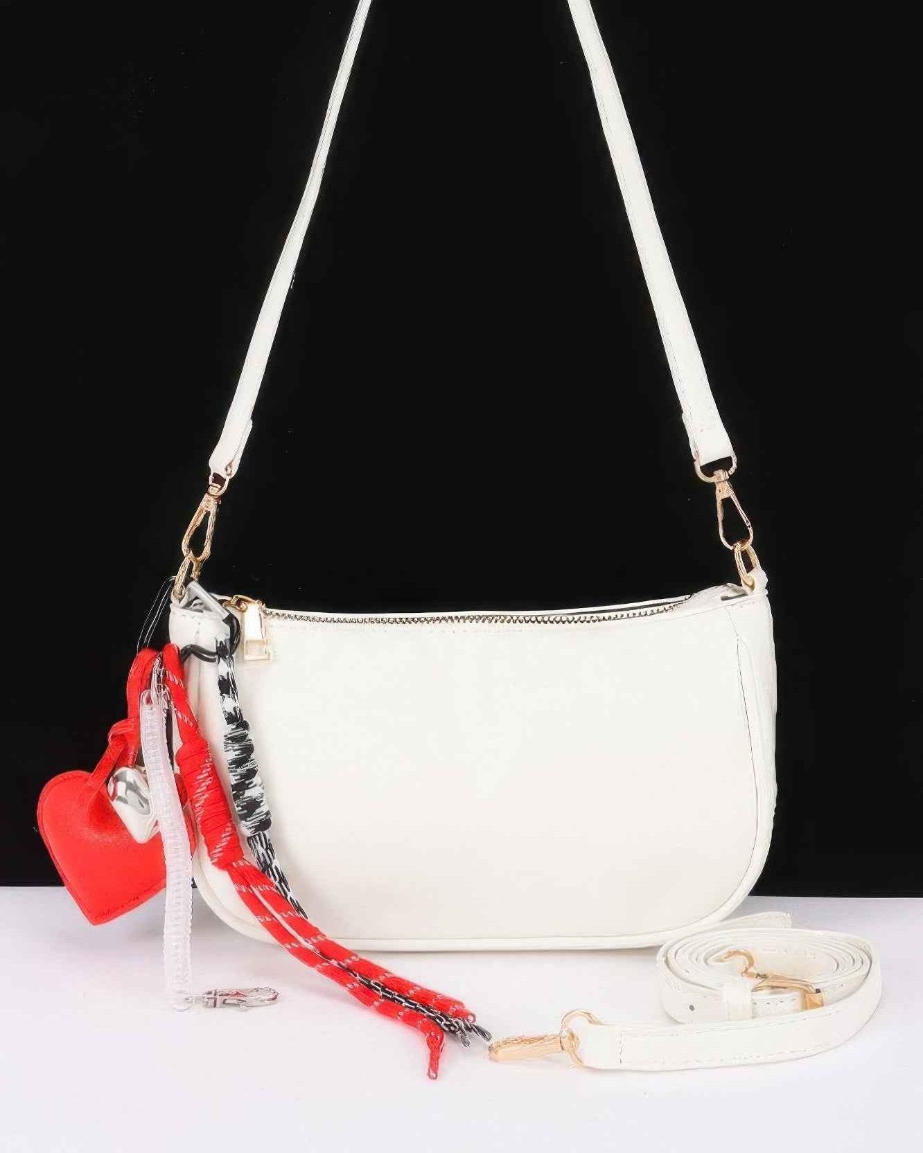 Who said practicality can't be fun? 🎉

Meet your new go-to bag! This Compact Shoulder Bag not only keeps your essentials organized but also adds a playful charm to any outfit. 

Lightweight and versatile, it's perfect for everything from brunch to board meetings. 

Grab yours now! 
 

#FashionFinds #HandbagLove #StyleEssentials #NewArrivals #Accessories