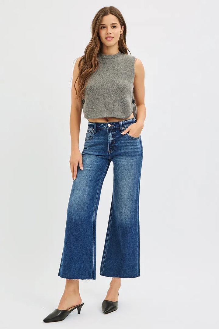 Effortlessly cool meets edgy-chic in these RISEN wide leg jeans! ✨ Imagine strolling through the city streets, the raw cut hem adding that perfect touch of contemporary flair to your look. The mid-rise comfort and wide leg styling hug you in all the right places, making every step feel like a fashion statement. It's not just about jeans—it's about embracing your unique style with confidence. Who's ready to turn heads? 😉 #FashionGoals #Wide Leg Jeans #Raw Cut Hem #Denim Fashion #Streetwear Style #Edgy Chic