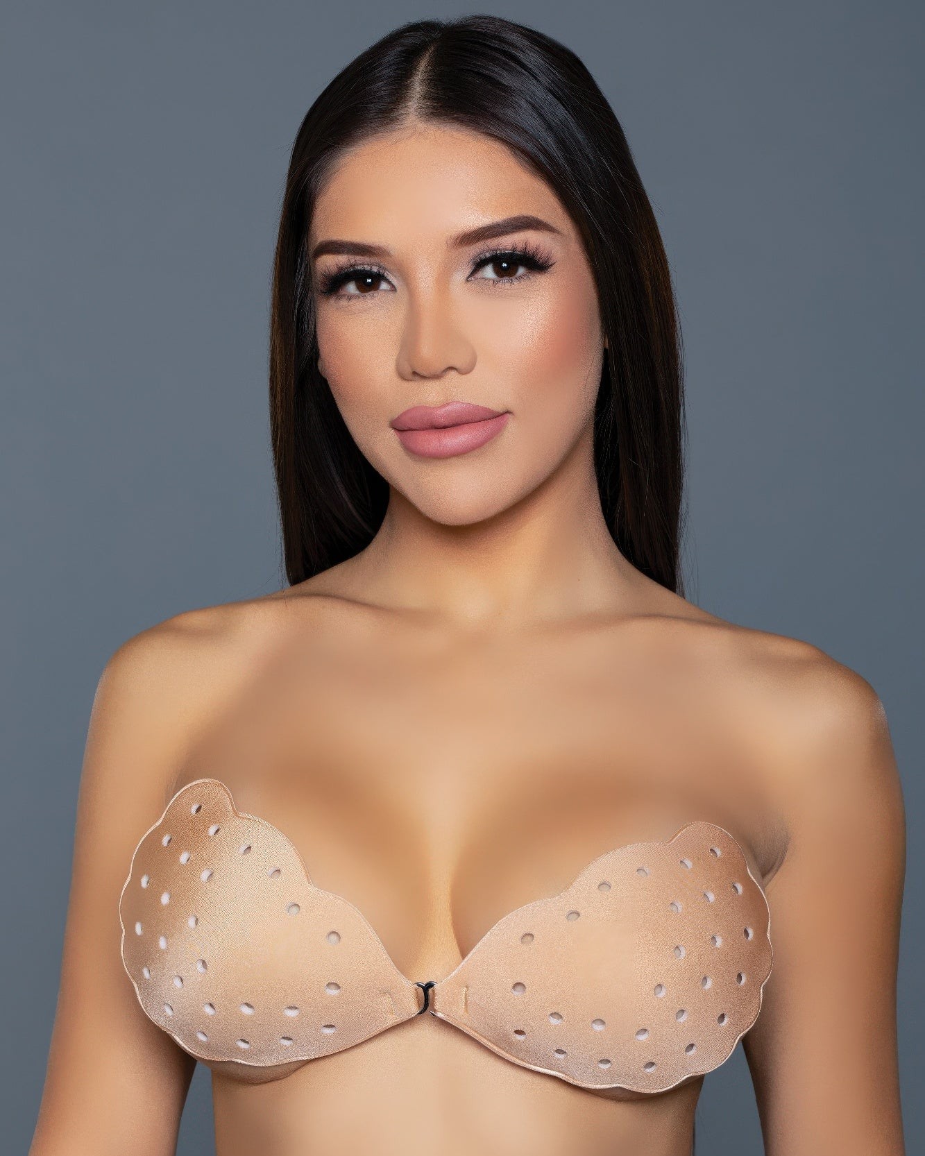 Who says comfort can't be chic? 

Meet the Scalloped Edge Adhesive Bra – your new secret weapon for a flawless silhouette. With its soft, breathable design and secure metallic clasp, you can rock backless and strapless styles with confidence. 

Feel the lift and love every moment! 

 

#LingerieGoals #FashionEssentials #ComfortMeetsStyle #NewArrivals #Bras