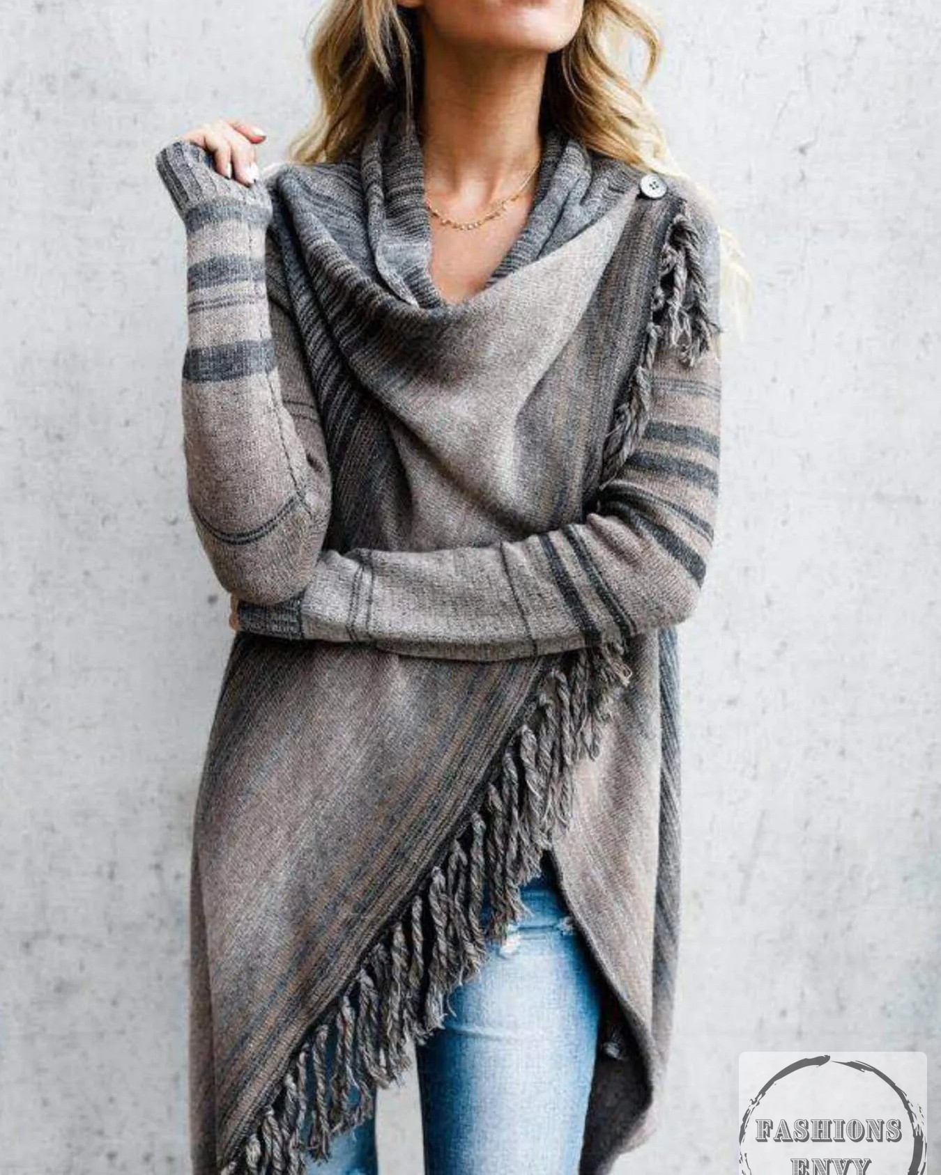 Fringe isn’t just for the dance floor. 

It’s the star of your new favorite wardrobe essential! 

Meet the Fringe Long Sleeve Wrap Cardigan—your ultimate layering piece. 

Oversized and cozy, it effortlessly blends comfort with style. 

Perfect for brunch or a cozy night in, this cardigan will keep you warm without sacrificing your chic vibe. 

Now at $32.30, it’s time to embrace the cozy revolution!

Snag yours here: 

#FashionFinds #LayeringEssentials #CozyChic