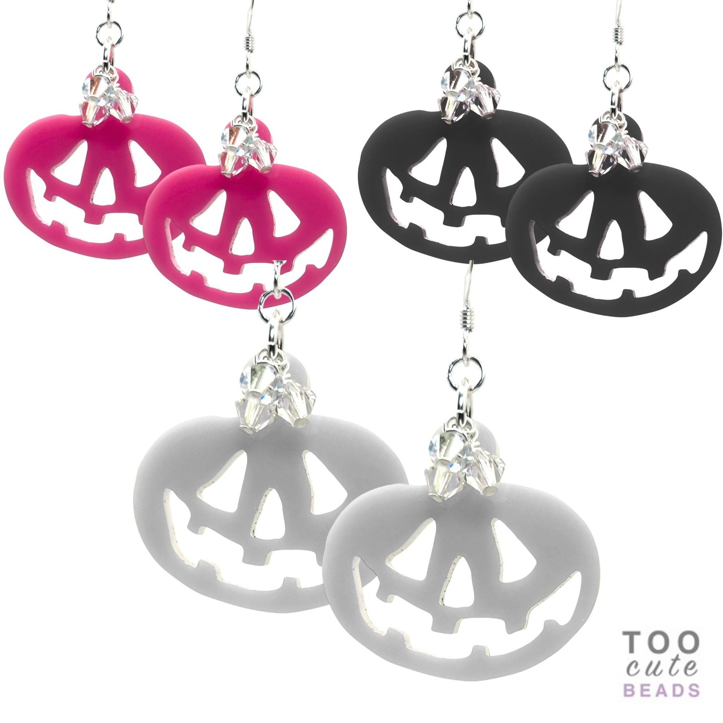 Craft your own festive flair with the Happy Pumpkin Halloween Earring Kit! Choose between classic...