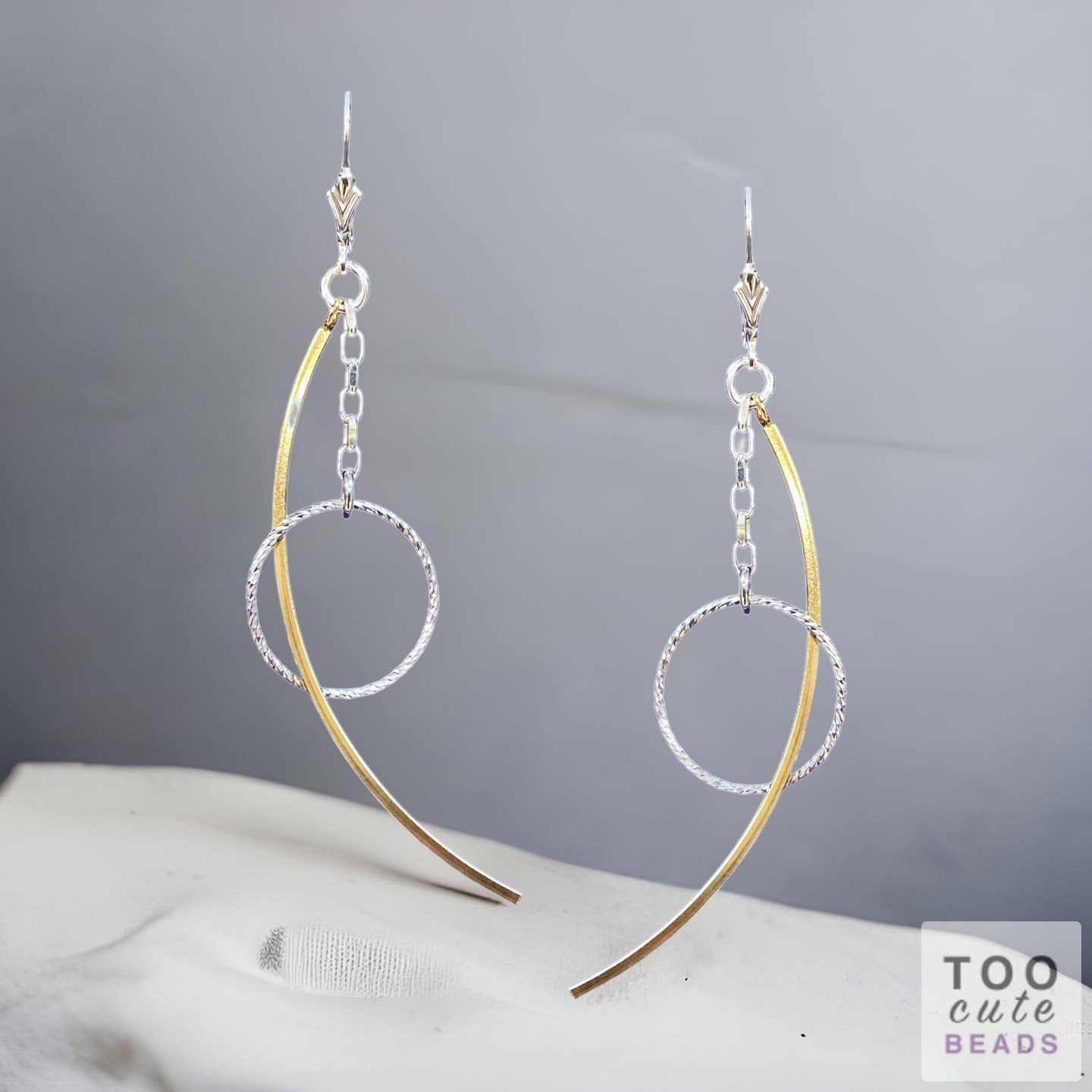 Transform your creativity into stunning jewelry! ✨✨ Dive into the world of DIY with our Outer Lim...