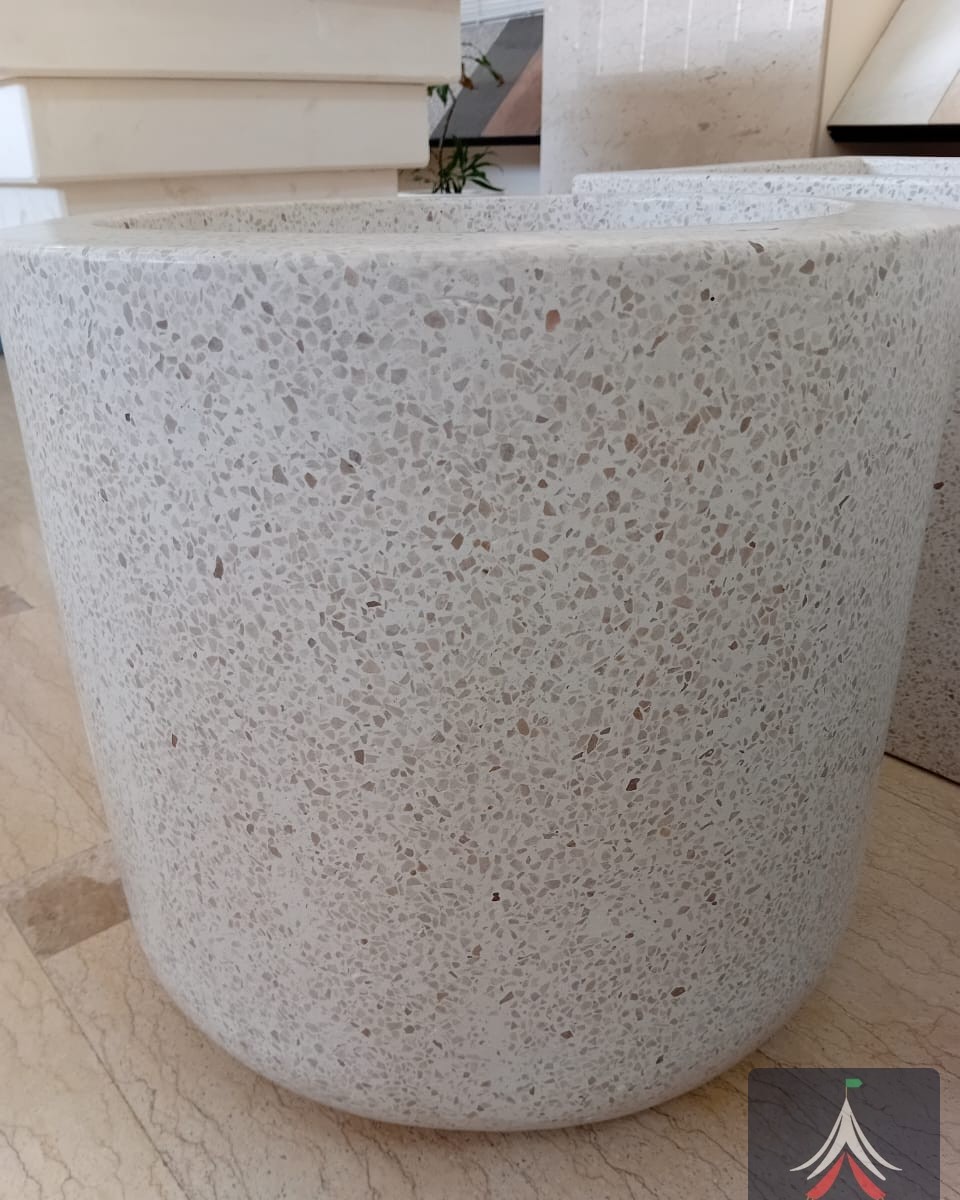 Why settle for ordinary when you can transform your space with a touch of elegance? 

Our stunning Terrazzo Pot isn’t just a planter; it's a statement piece that breathes life into any room. 

With its spacious design (outer diameter: 50 cm, inner diameter: 40 cm), it’s perfect for showcasing your favorite plants or flowers. 

Elevate your home decor effortlessly. Available now for Dhs. 779.00. 

Grab yours today: https://ssdlr.shop/l/cdd00593 

#HomeDecor #TerrazzoPot #PlantLovers #InteriorDesign #StylishLiving