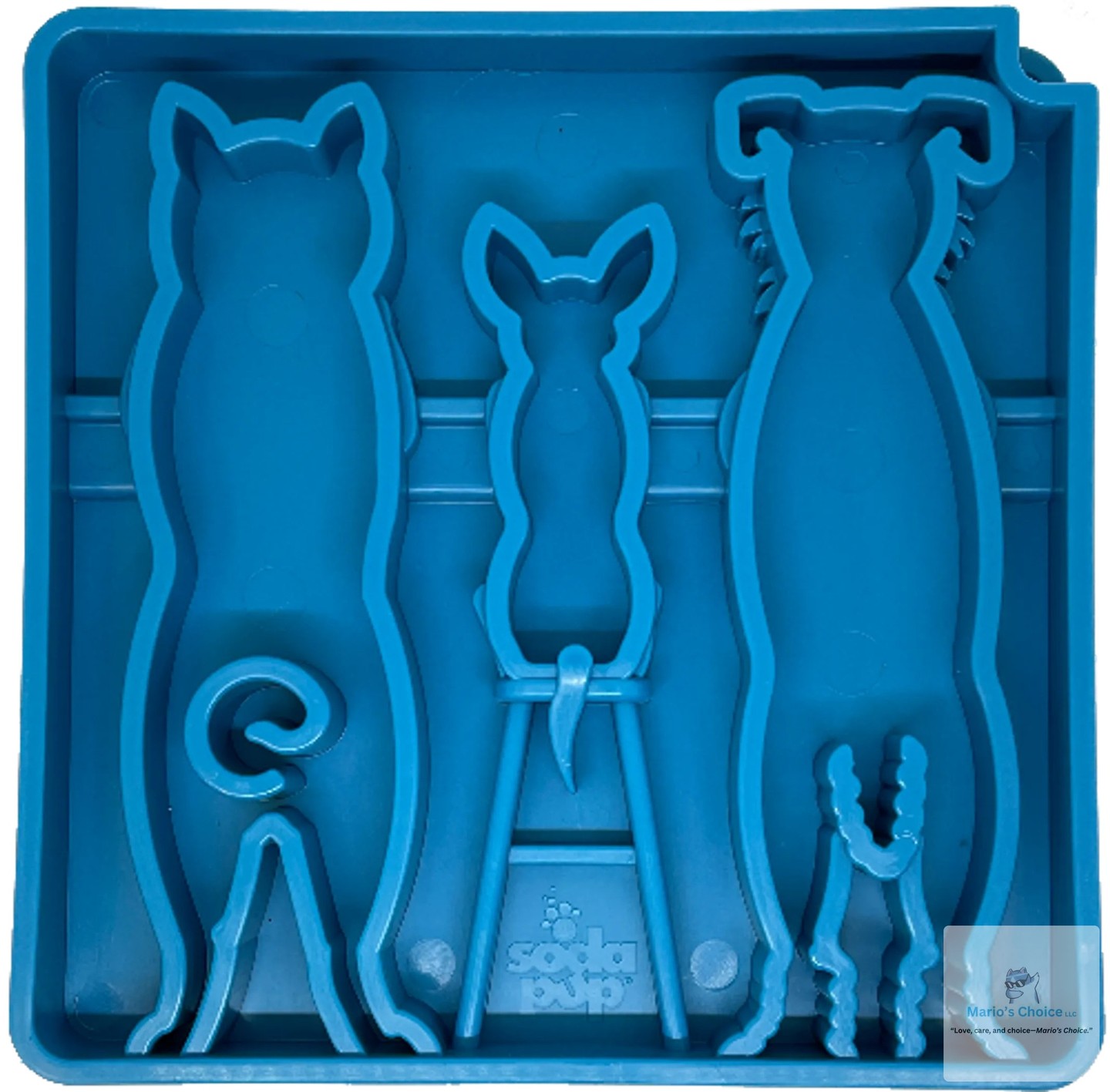 Did you know that mealtime can be a fun adventure for your dog? 🐾

With the Waiting Dogs eTray, you can turn feeding time into a stimulating experience! This shallow slow feeder bowl encourages slower eating, which helps with digestion and keeps your pup engaged. 

Made in the USA from safe materials, it’s perfect for dogs of all sizes. 

Grab yours today! 

#DogLovers #PetEnrichment #SlowFeeder #HappyPets #PetSupplies
